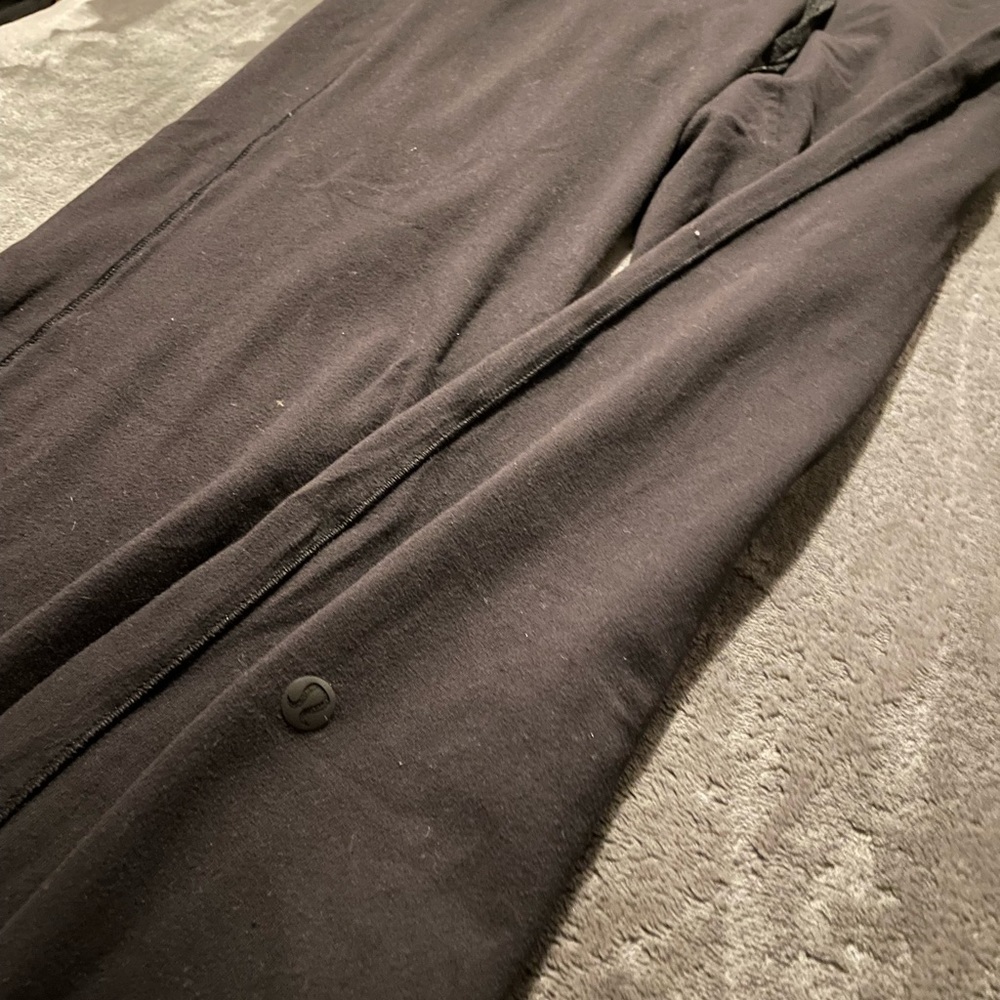 lulu lemon track pants size 2